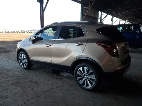 KL4CJASB2KB879971 2019 BUICK ENCORE - Image 2