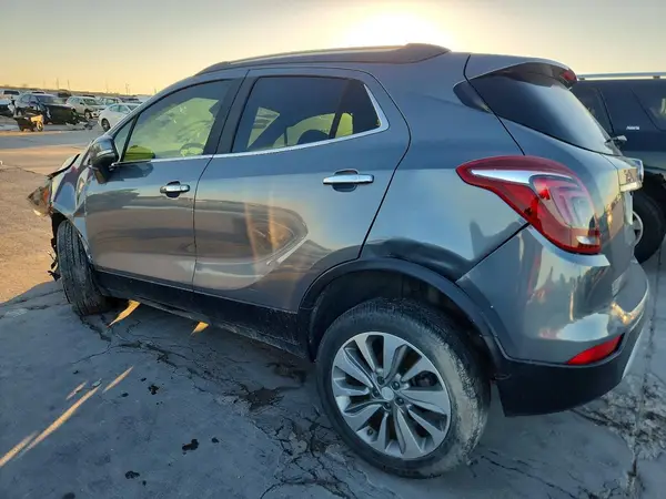KL4CJASB2KB932815 2019 BUICK ENCORE - Image 2