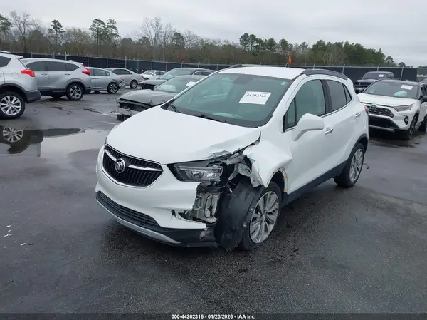 KL4CJASB2LB333365 2020 BUICK ENCORE - Image 2