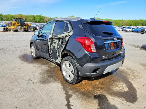 KL4CJASB3GB638623 2016 BUICK ENCORE - Image 2