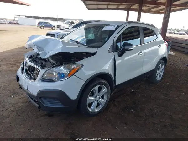 KL4CJASB3GB752816 2016 BUICK ENCORE - Image 2