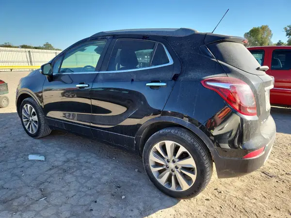 KL4CJASB3HB039576 2017 BUICK ENCORE - Image 2