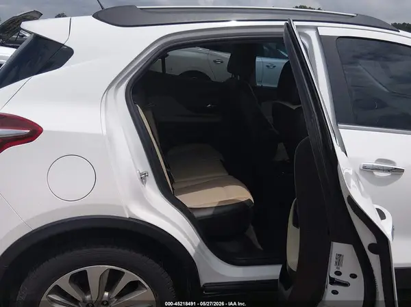 KL4CJASB3HB045927 2017 BUICK ENCORE - Image 8