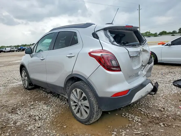 KL4CJASB3HB153108 2017 BUICK ENCORE - Image 2