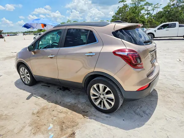 KL4CJASB3JB513306 2018 BUICK ENCORE - Image 2