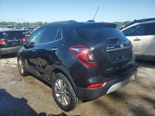 KL4CJASB3JB528386 2018 BUICK ENCORE - Image 2