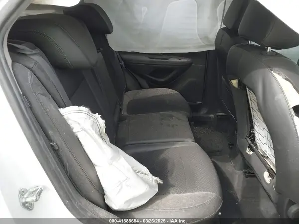 KL4CJASB3JB548931 2018 BUICK ENCORE - Image 8