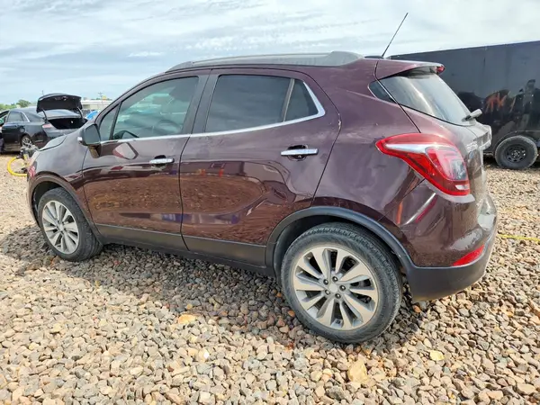 KL4CJASB3JB555863 2018 BUICK ENCORE - Image 2