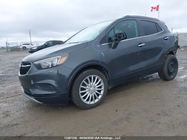 KL4CJASB3JB560982 2018 BUICK ENCORE - Image 2
