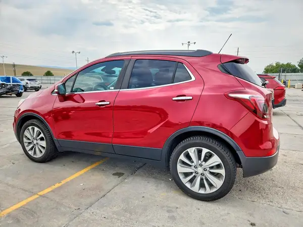 KL4CJASB3JB569424 2018 BUICK ENCORE - Image 2