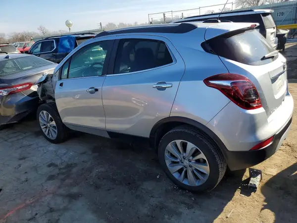 KL4CJASB3JB576759 2018 BUICK ENCORE - Image 2
