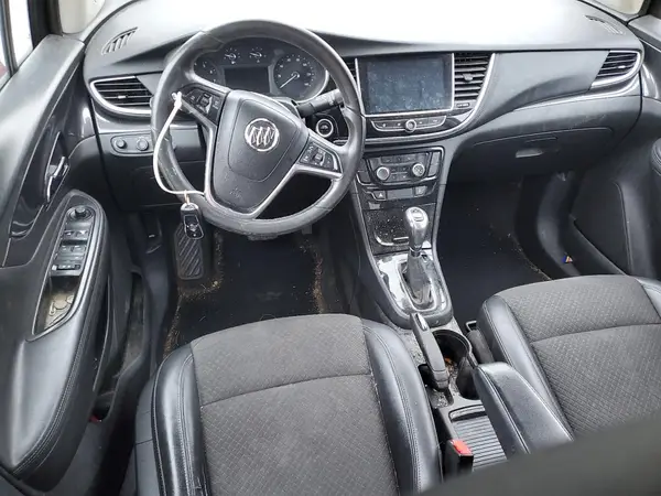 KL4CJASB3JB587423 2018 BUICK ENCORE - Image 8