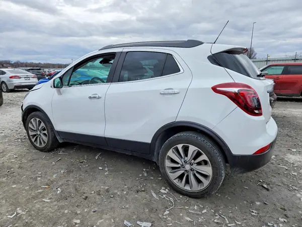 KL4CJASB3JB633932 2018 BUICK ENCORE - Image 2