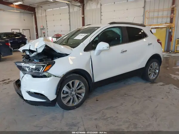KL4CJASB3JB662363 2018 BUICK ENCORE - Image 2