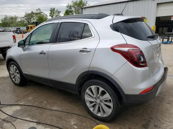 KL4CJASB3JB677297 2018 BUICK ENCORE - Image 2