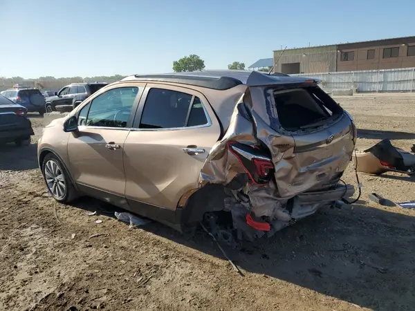 KL4CJASB3JB693208 2018 BUICK ENCORE - Image 2