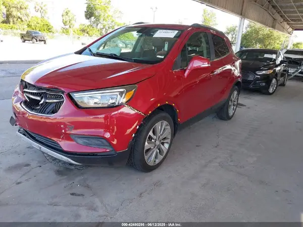 KL4CJASB3JB695539 2018 BUICK ENCORE - Image 2