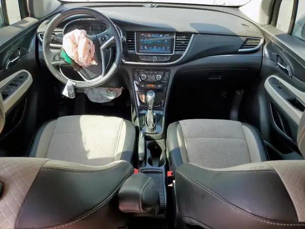 KL4CJASB3JB699493 2018 BUICK ENCORE - Image 8