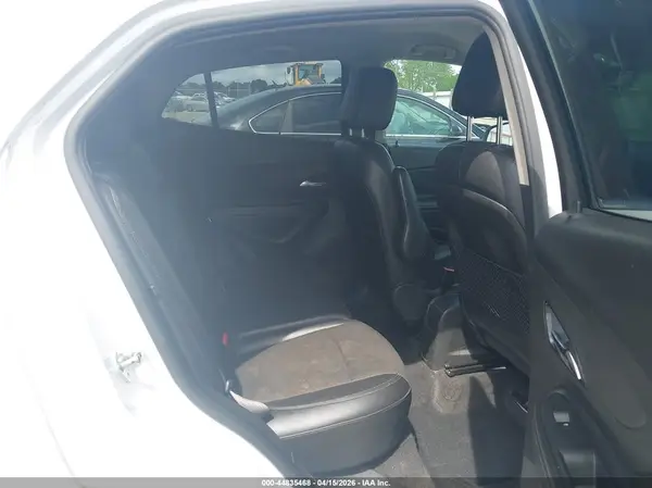 KL4CJASB3KB718156 2019 BUICK ENCORE - Image 8