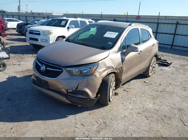 KL4CJASB3KB725012 2019 BUICK ENCORE - Image 2