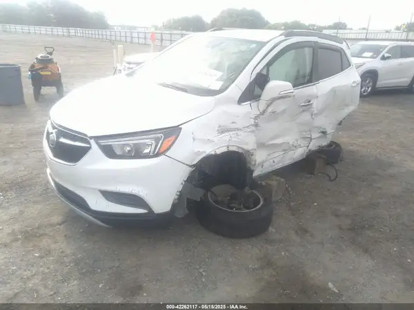 KL4CJASB3KB728640 2019 BUICK ENCORE - Image 2