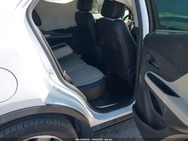 KL4CJASB3KB737886 2019 BUICK ENCORE - Image 8