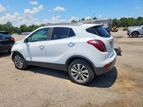 KL4CJASB3KB762058 2019 BUICK ENCORE - Image 2