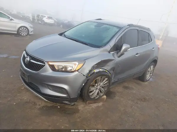 KL4CJASB3KB781239 2019 BUICK ENCORE - Image 2