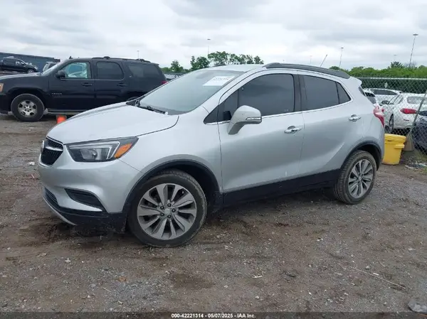 KL4CJASB3KB801862 2019 BUICK ENCORE - Image 2