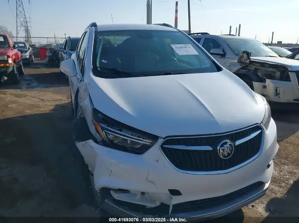 KL4CJASB3KB830570 2019 BUICK ENCORE - Image 1