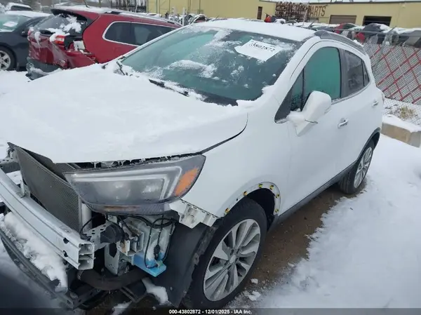 KL4CJASB3KB932550 2019 BUICK ENCORE - Image 2