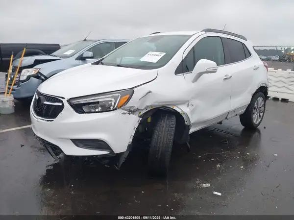 KL4CJASB3KB962258 2019 BUICK ENCORE - Image 2