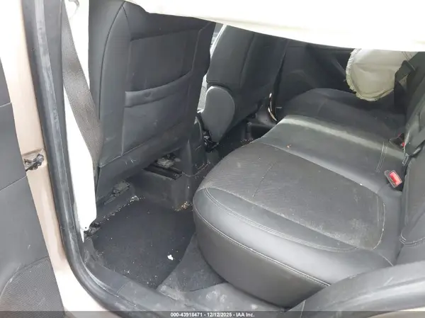 KL4CJASB3KB962633 2019 BUICK ENCORE - Image 8