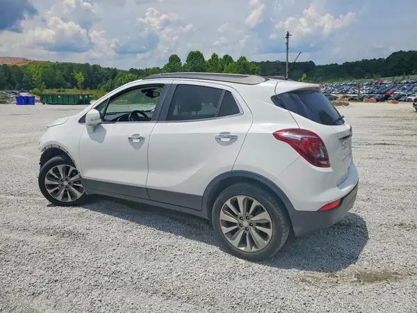 KL4CJASB3KB963801 2019 BUICK ENCORE - Image 2
