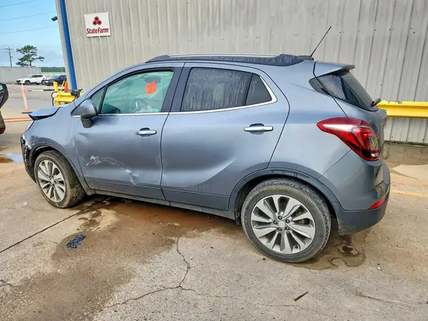 KL4CJASB3LB040784 2020 BUICK ENCORE - Image 2