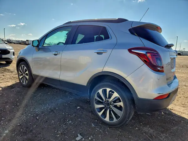 KL4CJASB3MB301512 2021 BUICK ENCORE - Image 2