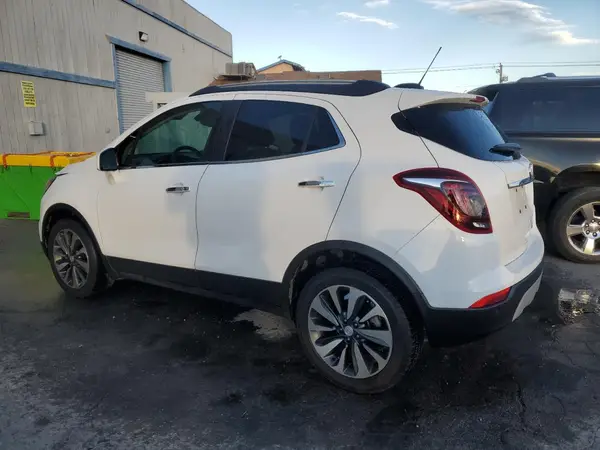 KL4CJASB3MB338351 2021 BUICK ENCORE - Image 2