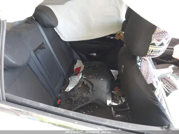KL4CJASB3MB342562 2021 BUICK ENCORE - Image 8