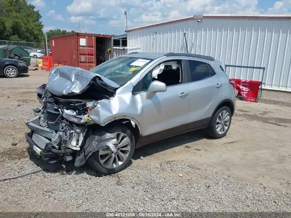 KL4CJASB4HB083022 2017 BUICK ENCORE - Image 2