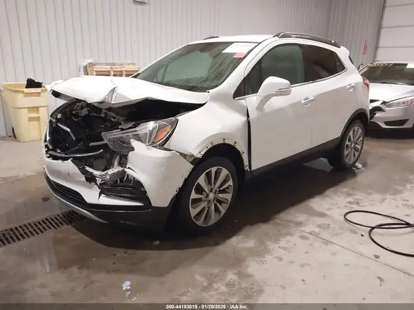 KL4CJASB4HB089323 2017 BUICK ENCORE - Image 2