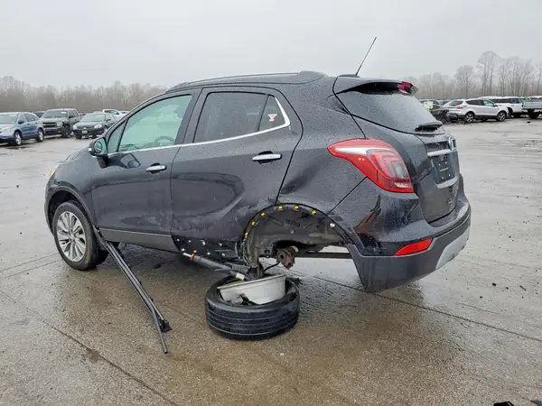 KL4CJASB4HB156924 2017 BUICK ENCORE - Image 2