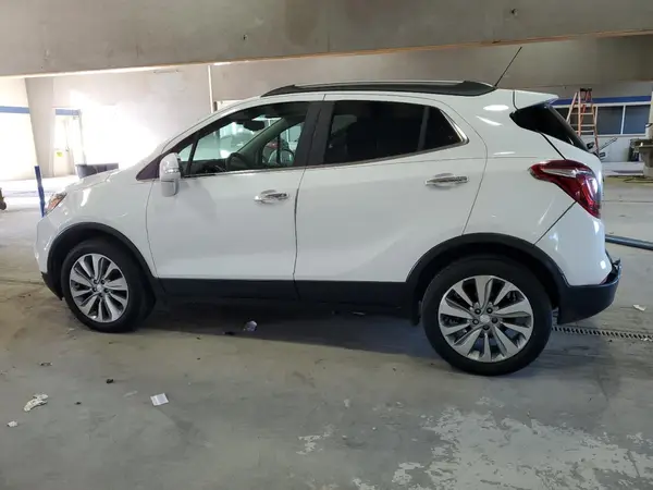 KL4CJASB4HB206561 2017 BUICK ENCORE - Image 2