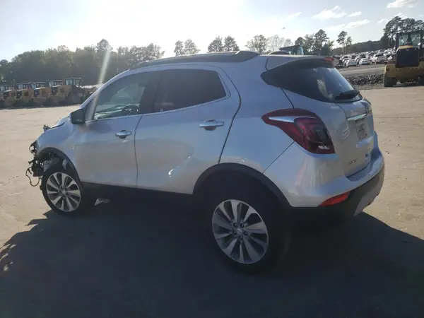 KL4CJASB4JB536206 2018 BUICK ENCORE - Image 2