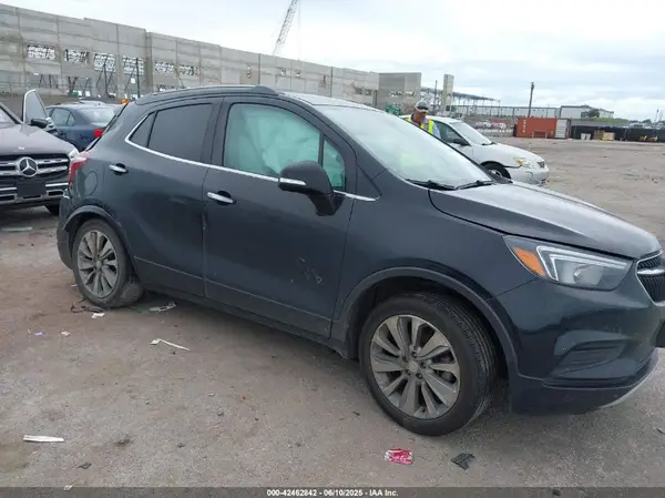 KL4CJASB4JB538604 2018 BUICK ENCORE - Image 1