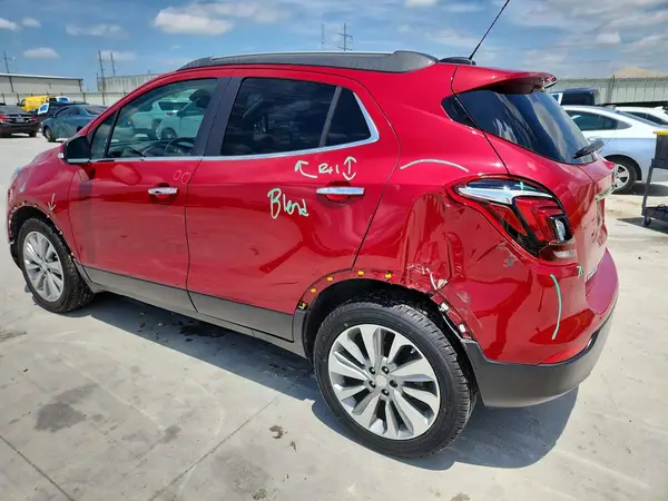 KL4CJASB4JB545469 2018 BUICK ENCORE - Image 2