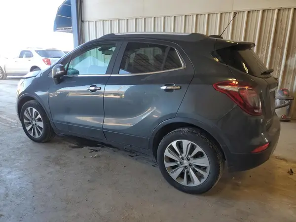 KL4CJASB4JB555208 2018 BUICK ENCORE - Image 2