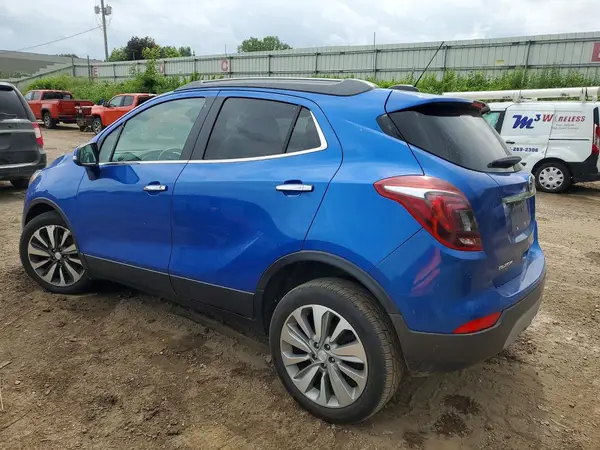 KL4CJASB4JB563048 2018 BUICK ENCORE - Image 2