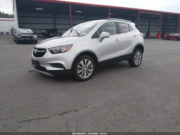 KL4CJASB4JB570937 2018 BUICK ENCORE - Image 2