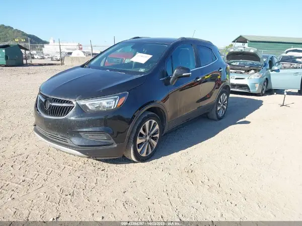 KL4CJASB4JB572140 2018 BUICK ENCORE - Image 2