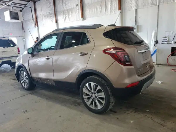 KL4CJASB4JB593232 2018 BUICK ENCORE - Image 2